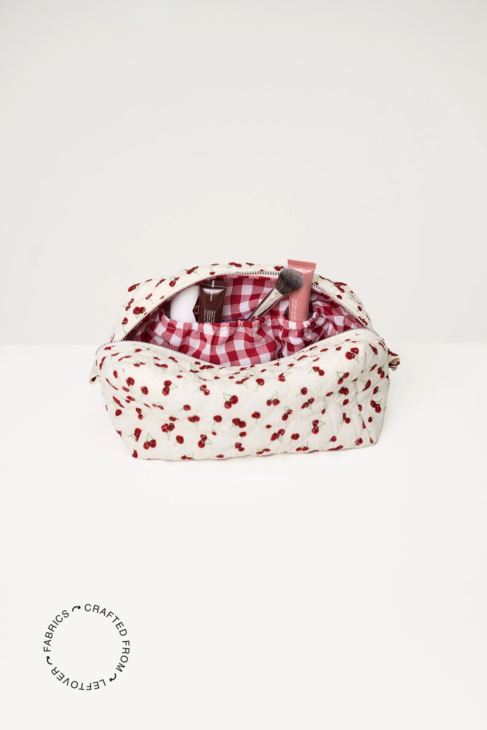 Aurora Medium Beauty Bag - Image 3