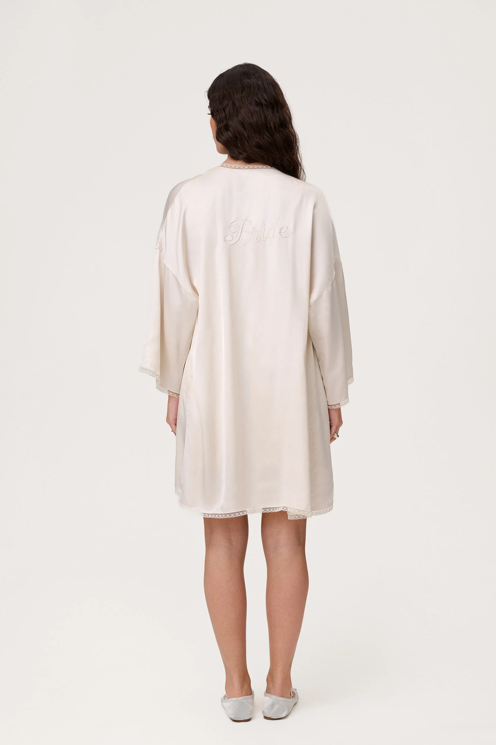 Sassari Robe Embroidered - Image 3