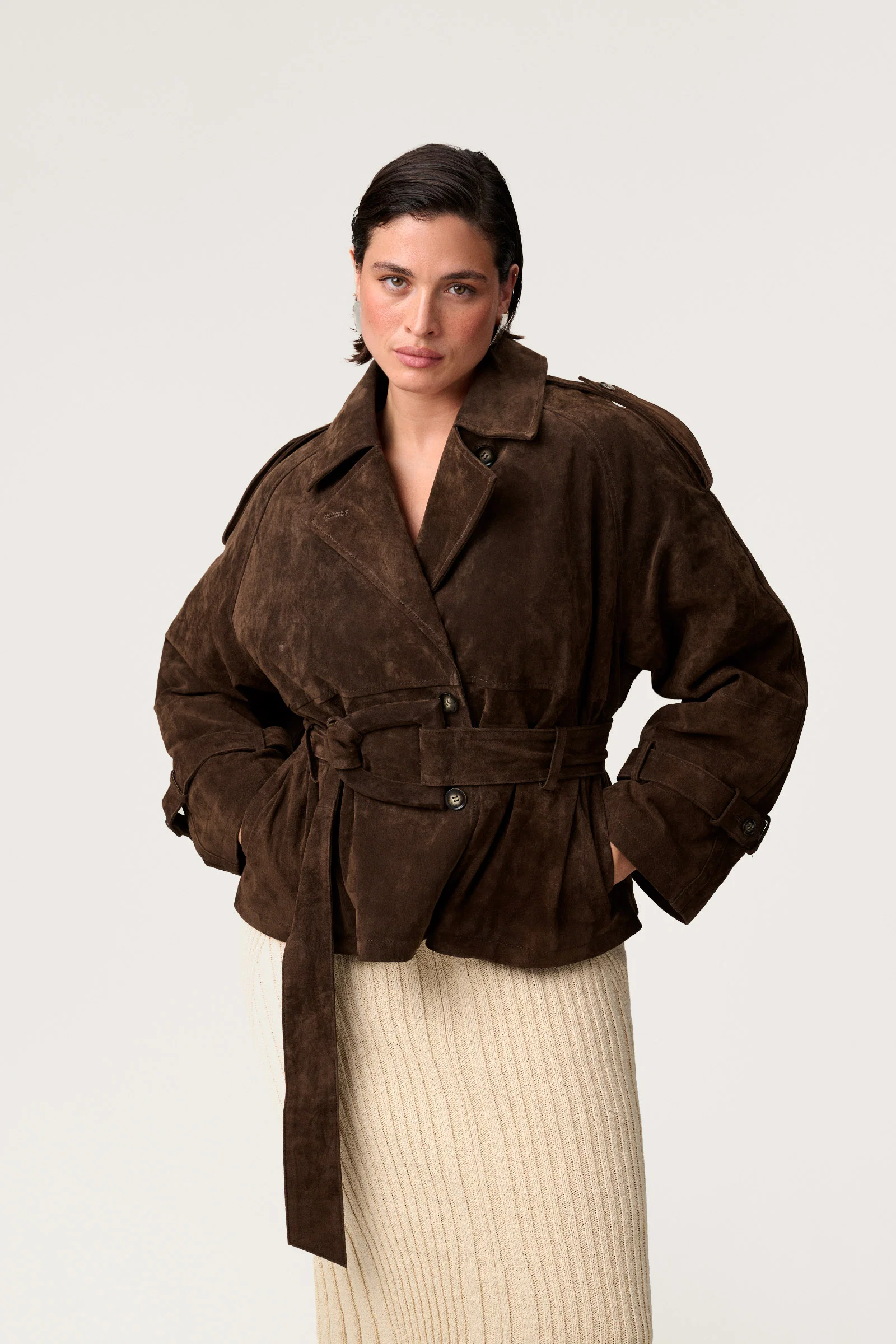 York Cropped Trench Coat - Image 8